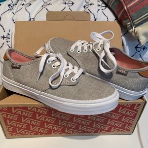 Brand New Women’s Vans